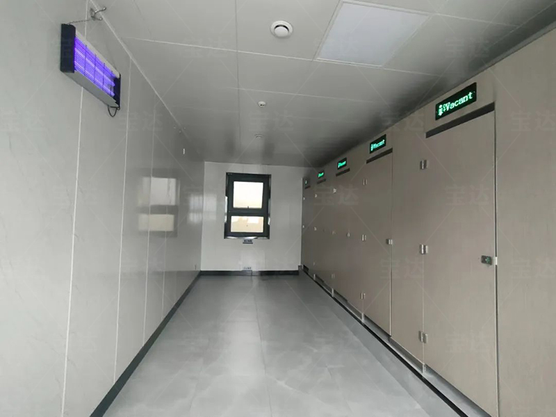 26廁所內(nèi)部 水.jpg
